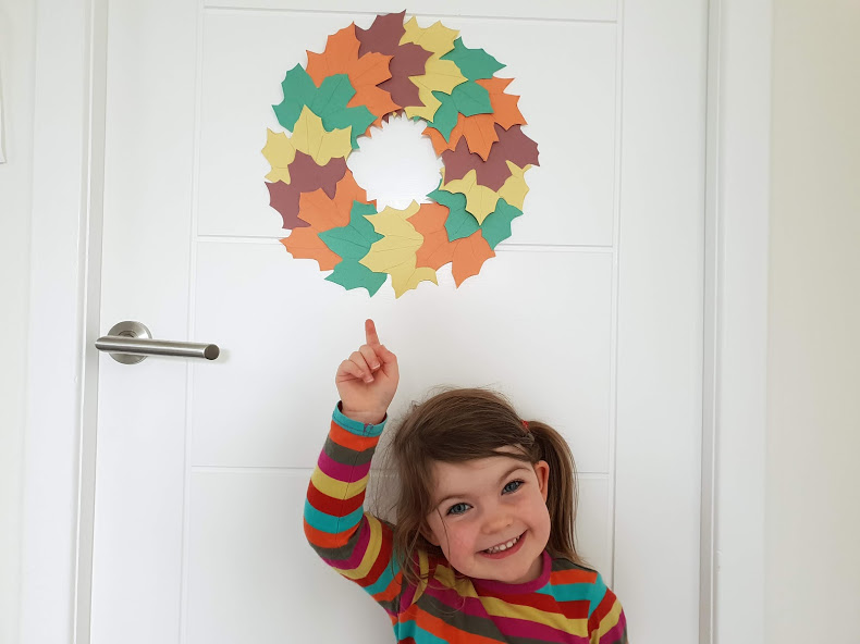 Hang your DIY autumn wreath on your door