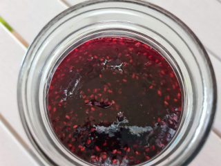 Non pectin raspberry jam - perfectly set!