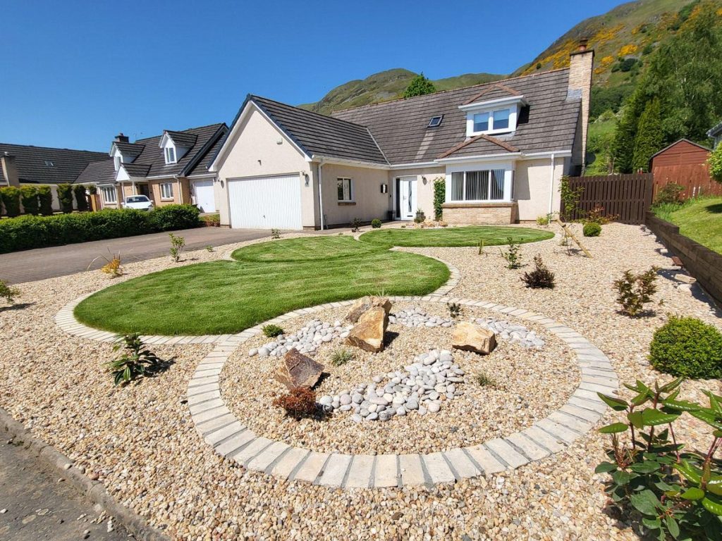 We designed & built this front garden in Tillicoultry last year